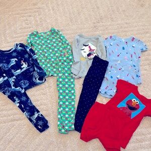Gap Pajamas - Size 2yrs